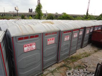 35 Porta Johns