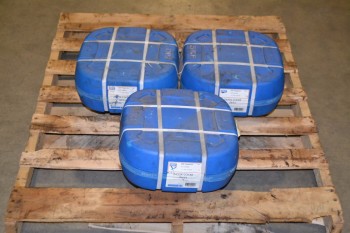 LOT OF 3 SKF 24134 CCK30/W33 BEARINGS