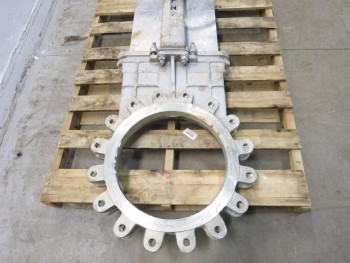 FNW 16 IN 150 STAINLESS FLANGED KNIFE GATE VALVE