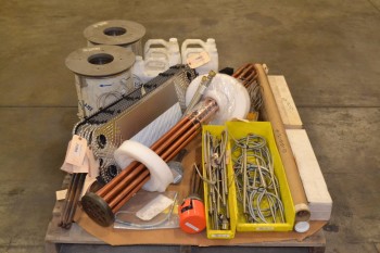 1 PALLET OF ASSORTED HEATING AND COOLING