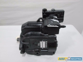 SAUER-DANFOSS LRR025CPC15 HYDRAULIC PUMP