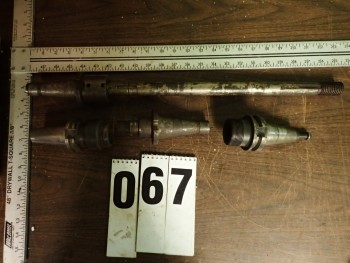 (4) 40-Taper Tool Holders