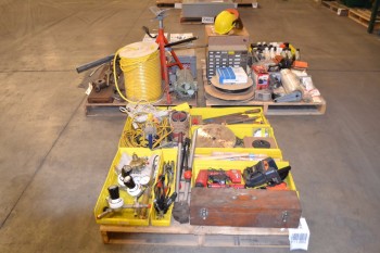 3 PALLETS OF ASSORTED HAND TOOLS
