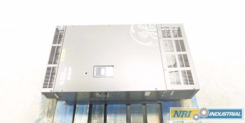 FUJI AF-300G11 150HP 380-460V 0.1-400HZ 210A AC DRIVE