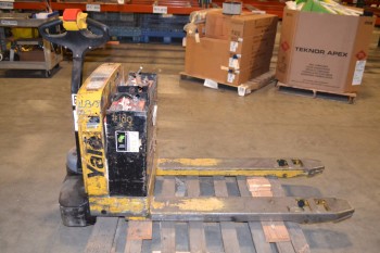 YALE ELECTRIC LIFT TRUCK, MPB040-EN24T2748