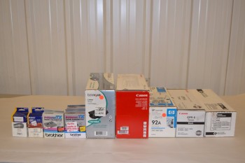 LOT OF ASSORTED OFFICE SUPPLIES