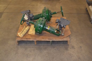 LOT OF 2 FISHER CONTROL VALVE REPLACEMENT PARTS