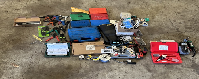 BULK LOT OF MISCELLANEOUS SHOP EQUIPMENT