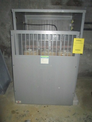 Hevi-Duty 300 Kva 2400V To 480V 361 Amp 3 Ph Transformer W/Switch Included