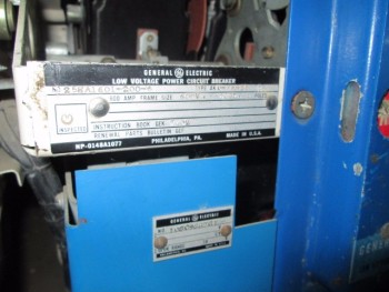 General Electric Type AKD-5 Switch Gear 480 Volt 3Ph 4 800 Amp Switches