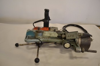 FINOMAG VARIABLE SPEED REVERSIBLE ROTARY HAND DRILL