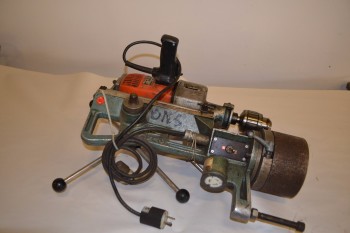 FINOMAG VARIABLE SPEED REVERSIBLE ROTARY HAND DRILL