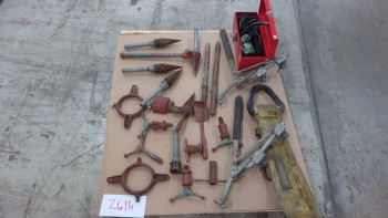 1 PALLET OF ASSORTED HAND TOOLS, RIDGID REAMERS, CLAMPS, SLING