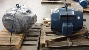 LOT OF 2 WESTINGHOUSE 150HP 575V-AC 405TS AC ELECTRIC MOTORS