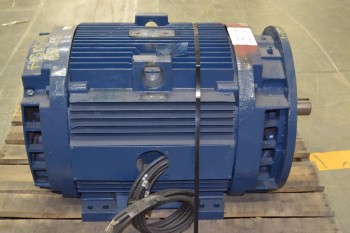 GENERAL ELECTRIC GE 200HP 575V-AC 445TSD AC ELECTRIC MOTOR