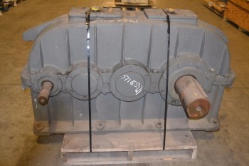 FLENDER 439 711 133-3-1 SDNW970 GEAR UNIT