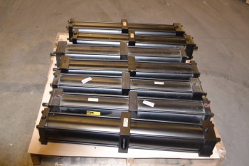 LOT OF 7 PARKER CDD2AUV14A PNEUMATIC CYLINDERS