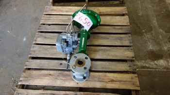 FISHER EZ 667 1-1/2IN FLANGED 150 STEEL CONTROL VALVE