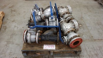 1 PALLET OF ASSORTED 4IN VELAN CHECK VALVES, 4IN NEWCO GATE VALVES