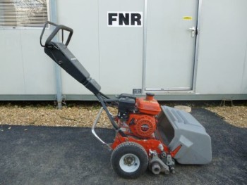 JACOBSEN TEES GREENS MOWER COLLECTION BOX