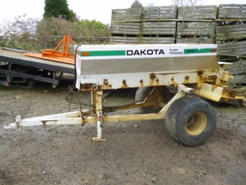 DAKOTA 410 TOP DRESSER