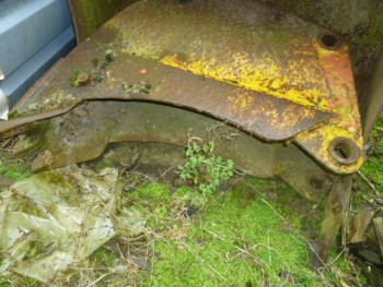 JCB 3CX DIGGER BUCKET 1FT