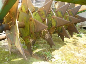 AMAZONE 4FT SLITTER