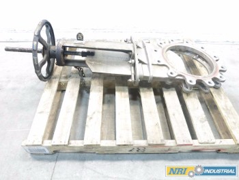 FCC 14 IN STAINLESS FLANGED KNIFE GATE VALVE
