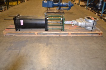CRANE 12 IN, 285 PSI, FLANGED WEDGE GATE VALVE