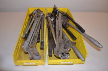LOT OF ASSORTED PIPE BENDERS