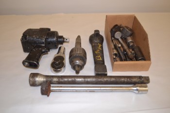 LOT OF ASSORTED TOOLS