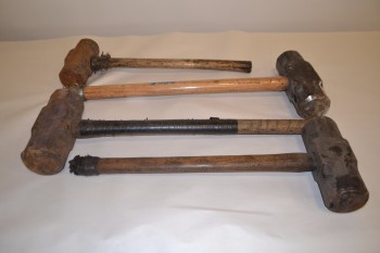 LOT OF 4 ASSORTED SLEDGEHAMMERS