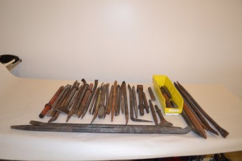 LOT OF ASSORTED TOOLS