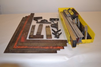 LOT OF ASSORTED LEVELS AND SQUARES