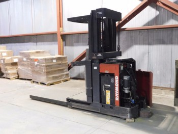 Raymond Stand on Forklift Needs Repair