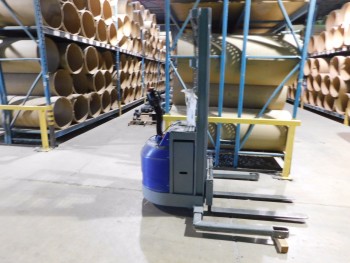 3 Sections of Heavy Duty Pallet Racking 36\