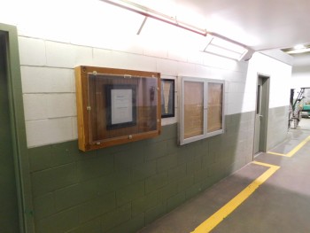 Bulletin Board Wood 42\