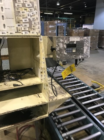 Inline Roller conveyor Scale