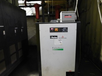 Domnick Hunter Air Dryer