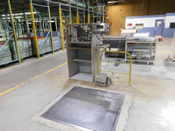 Penninsulvina Model 7600 5000 LP Cap Floor Scale