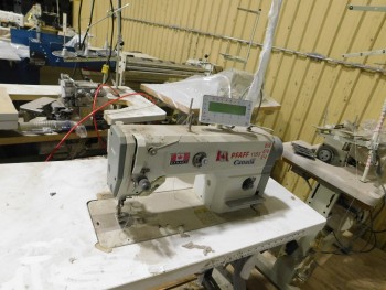PFAFF Sewing Machine 1183