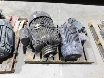 Pallet of 3 Electric Motors