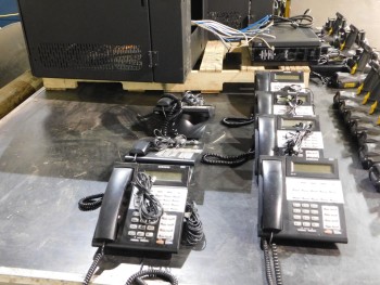 Samsung OfficeServ 7100 Telephone System with approx 27 phones