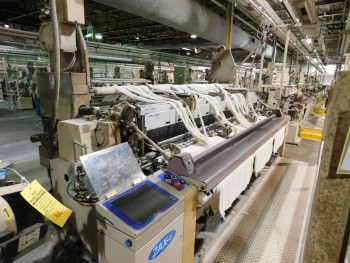 2002 Tsudakoma 280 cm ZAX Air Jet Looms