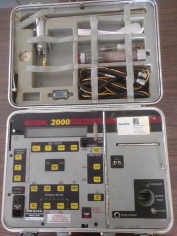 Enerac 2000 combustion gas analyzer