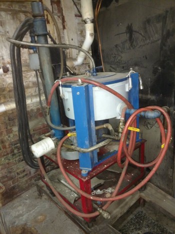 Lavin Lube oil centrifuge water separator