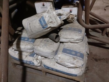 Castable refractory