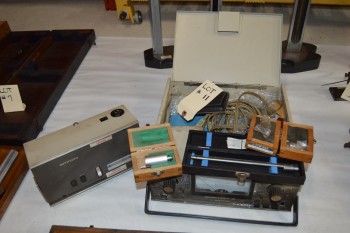 Mitutoyo Surface Tester