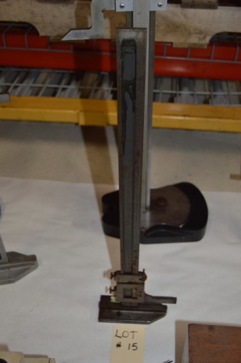 Height gage