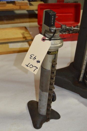 Height gage